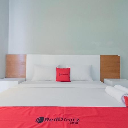 Reddoorz Resort Syariah Near D'Castello Ciater Subang Extérieur photo